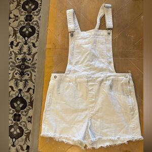 CP Jeans White Denim Short Overalls XL Frayed Hem Stretch